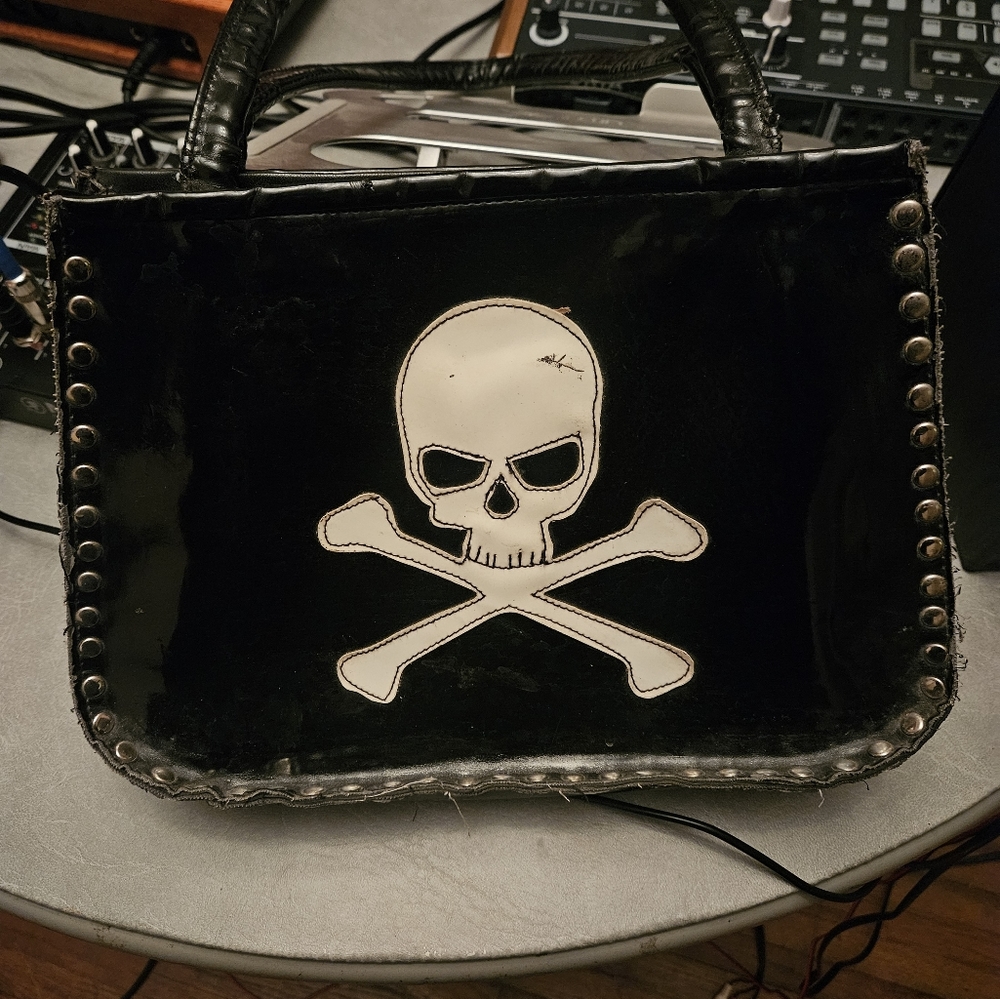 Demonia Purse